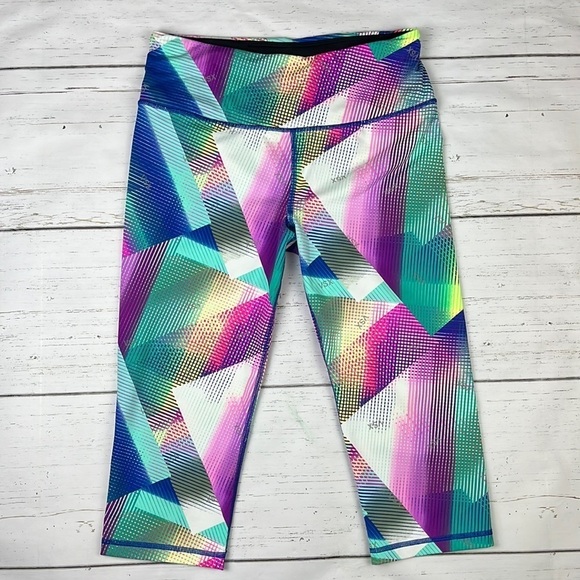 VSX Sport by Victoria Secret Knockout Multicolor Crop Athletic Leggings - Picture 1 of 7